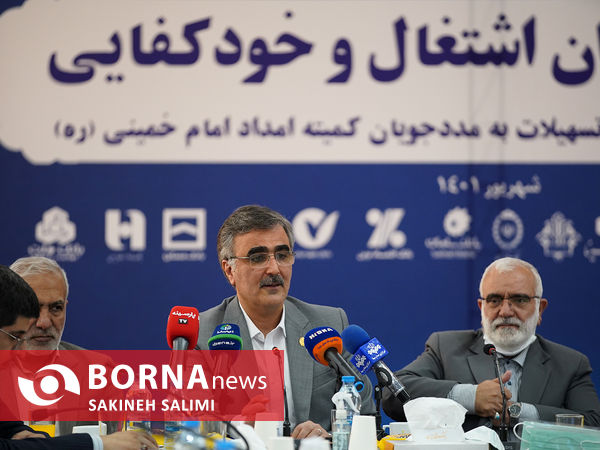 تقدیر از بانک‌های عامل در پرداخت تسهیلات اشتغال به مددجویان