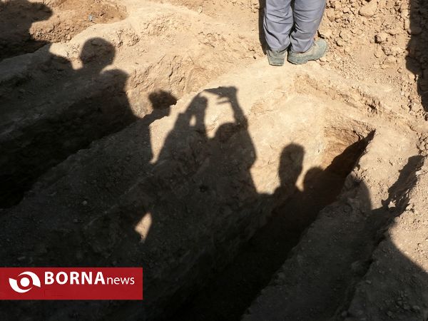 تشییع جانباختگان متروپل در آرامستان آبادان
