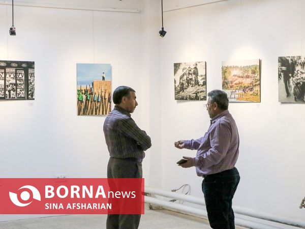 نمایشگاه عکس روایت عشق در ارومیه آغاز شد