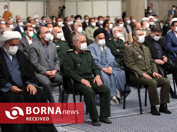 دیدار دست‌اندرکاران برگزاری کنگره شهدای استان قم با مقام معظم رهبری
