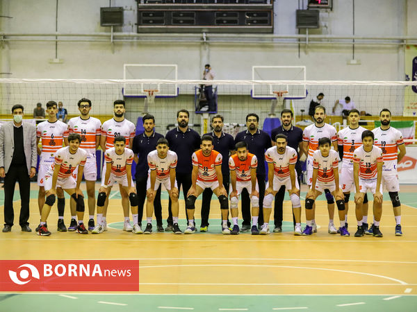 دیدار تیم های والیبال کیهان موتور اراک - آیدانه چالدران