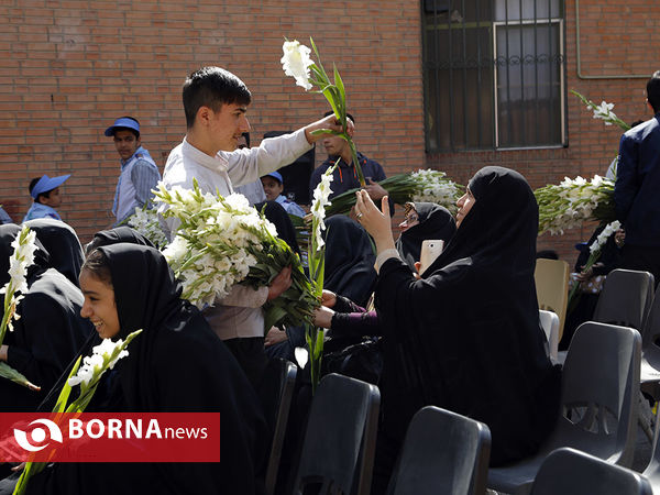 مراسم گلباران محل شهادت استاد مطهری