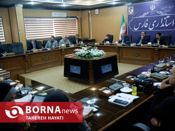 نشست هم اندیشی اصحاب رسانه با معاون سیاسی استانداری فارس