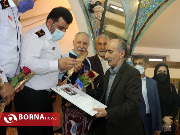 تجلیل از آتش نشانان لاهیجان در  روز خانه علی ابن ابیطالب