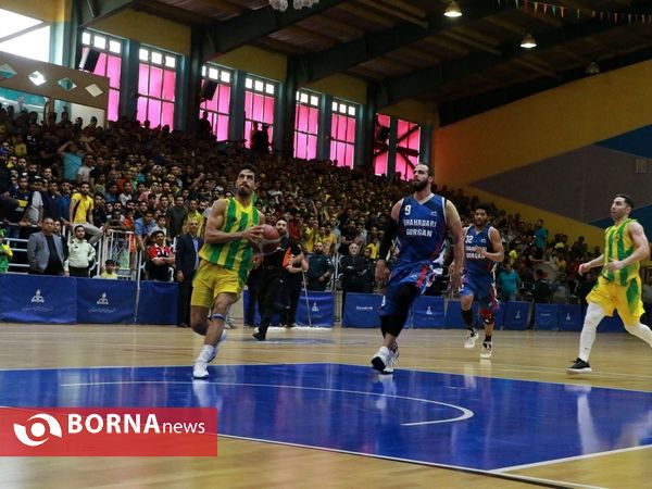 دیدار چهارم فینال تیم های بسکتبال پالایش نفت آبادان - شهرداری گرگان