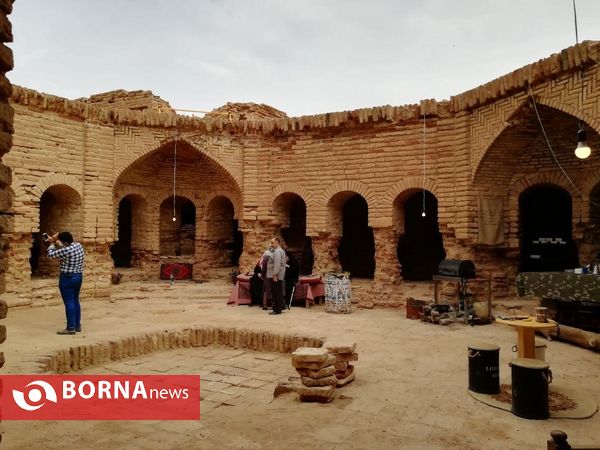 کاروانسرای دیر گچین