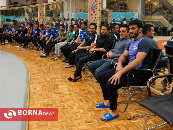 رونمایی از تصاویر برترین‌های ۱۰۰ سال کشتی ایران