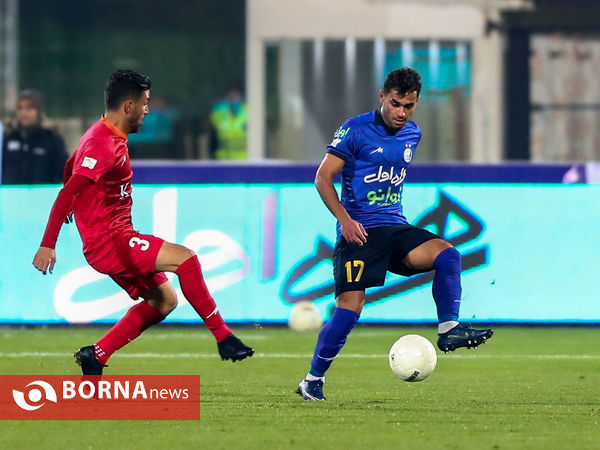 دیدار تیم های فوتبال استقلال - فولاد