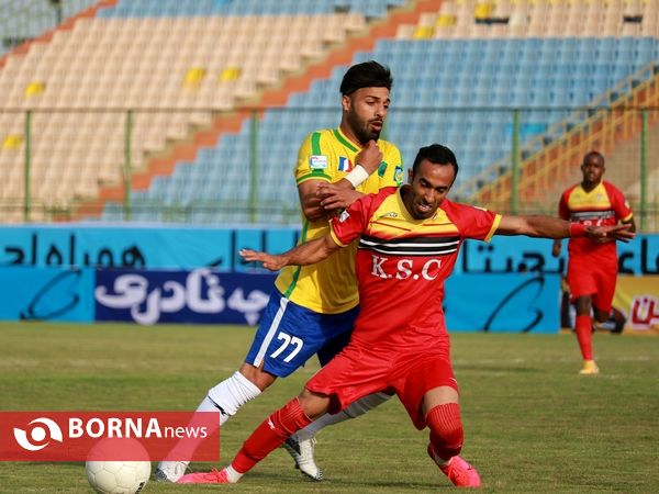 دیدار تیم های فوتبال صنعت نفت - فولاد