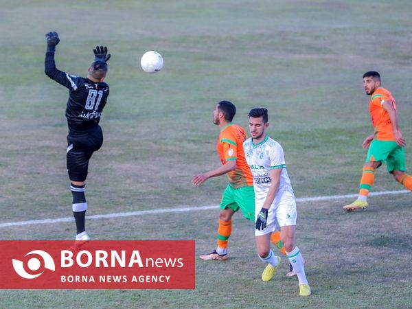 دیدار تیم های فوتبال آلومینیوم - مس