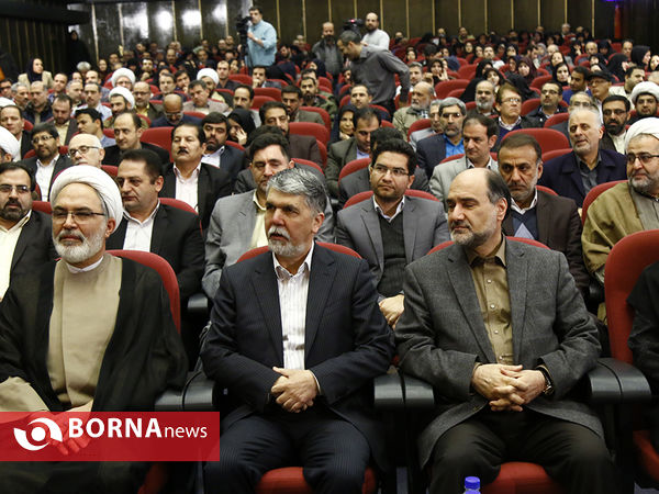مراسم تجلیل از فعالان اقامه نماز