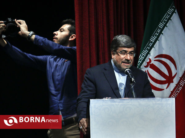 جشن فارغ التحصیلان دانشکده خبر‎