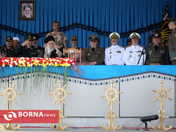 حضور رهبری در دانشگاه علوم دریایی امام خمینی(ره) نوشهر