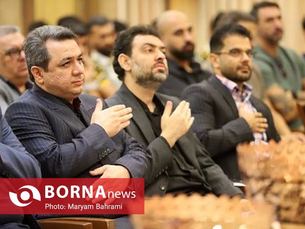 رونمایی از کیت لباس تیم فوتبال فولادمبارکه سپاهان