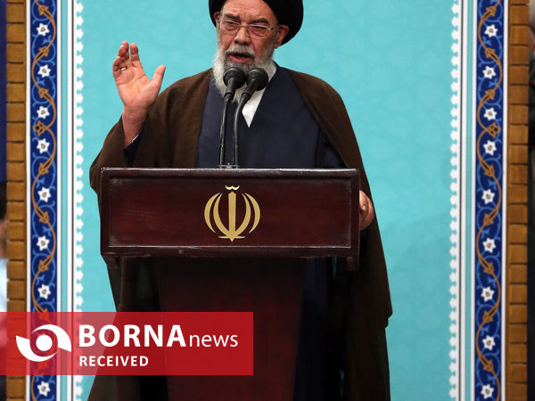 دیدار صدها نفر از مردم استان اصفهان با مقام معظم رهبری