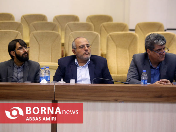 نشست هم اندیشی اداره کل امور مالیاتی فارس و بسیج رسانه