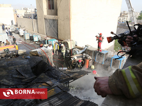 آتش سوزی مجتمع تجاری مهستان