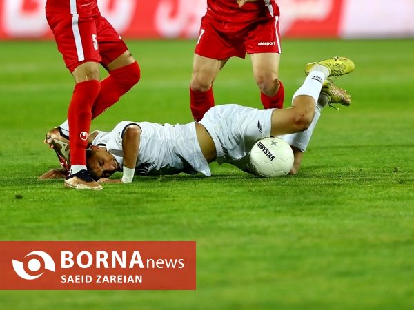 دیدار تیم های پرسپولیس تهران -ملوان بندرانزلی