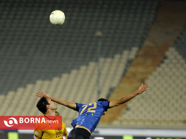 دیدار تیم های های فوتبال استقلال - سپاهان