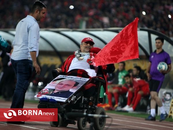 دیدار تیم های فوتبال پرسپولیس- صنعت نفت آبادان
