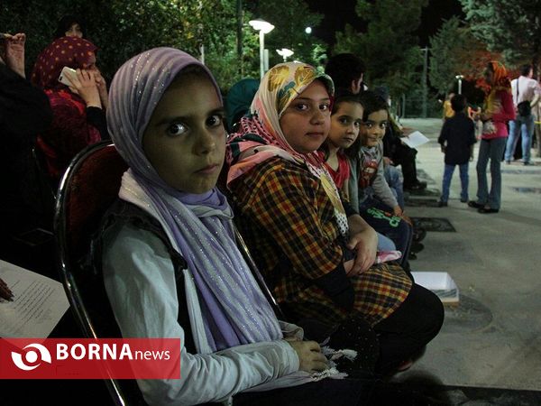 مراسم " ضیافت الهی " در امامزاده پنج تن لویزان