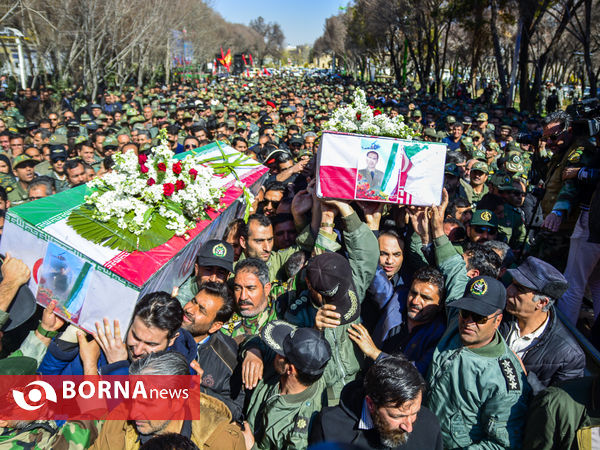 تشییع پیکر سه شهید هوانیروز در حادثه سقوط بالگرد امدادی