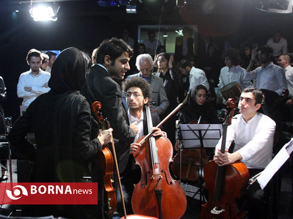 پشت صحنه ارکستر رامشه