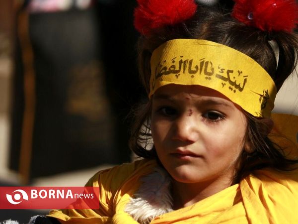 نمای نزدیک اربعینیون شلمچه