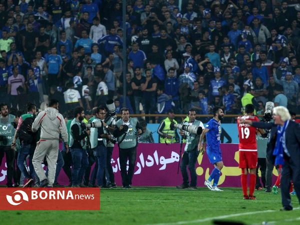 دربی ۸۵،پرسپولیس ۰۱-استقلال ۰