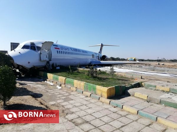 خروج هواپیمای مسافربری از باند فرودگاه ماهشهر