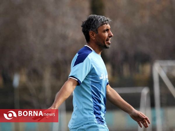 دیدار دوستانه تیم های پیشکسوتان آلومینیوم اراک و یاران رسانه