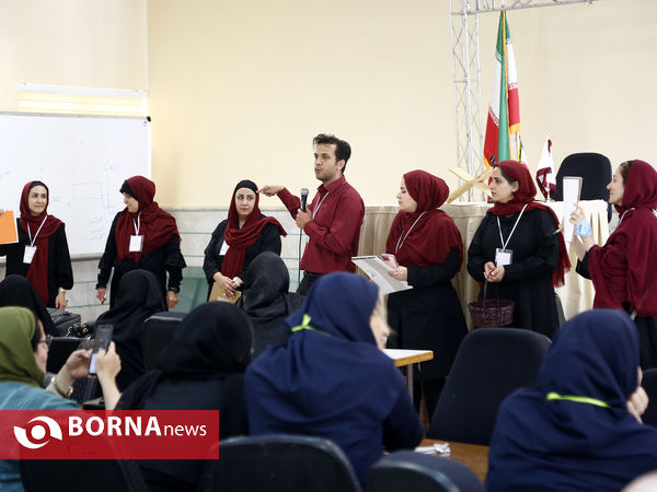 همایش مربیان و معلمان مناطق کم برخوردار