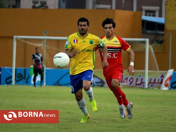 دیدار تیم های فوتبال صنعت نفت - فولاد