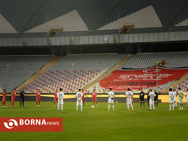 دیدار تیم های فوتبال پرسپولیس - ذوب آهن