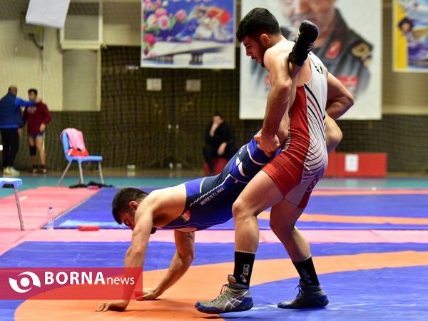 مسابقات کشتی آزاد قهرمانی آذربایجان غربی