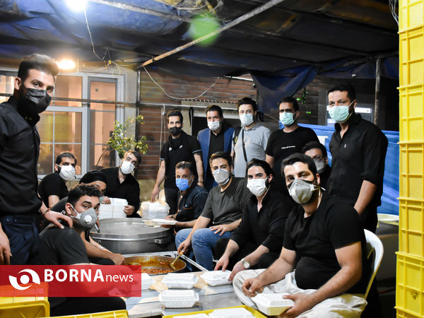 سفره‌دار مجلس حسین(ع)