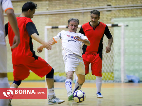 مسابقات فوتسال پیشکسوتان جام رمضان