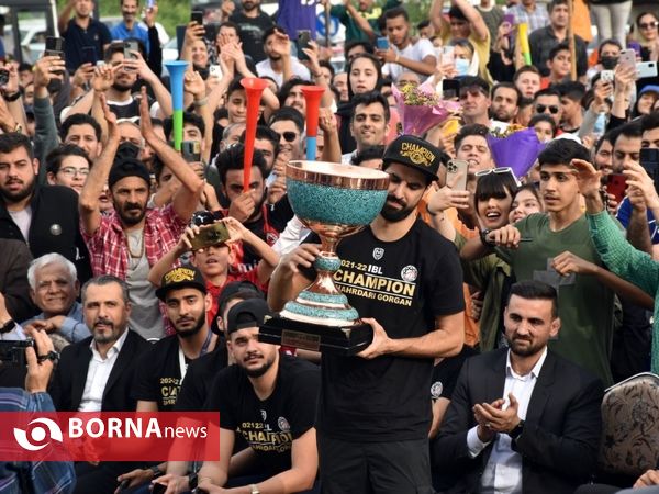 جشن قهرمانی تیم بسکتبال شهرداری گرگان