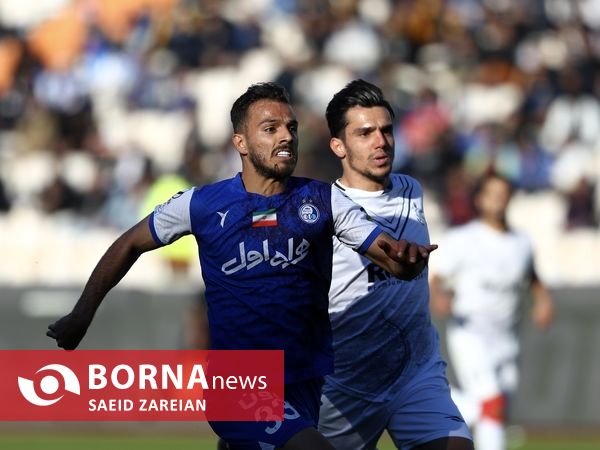 دیدار تیم های استقلال تهران - ملوان بندر انزلی