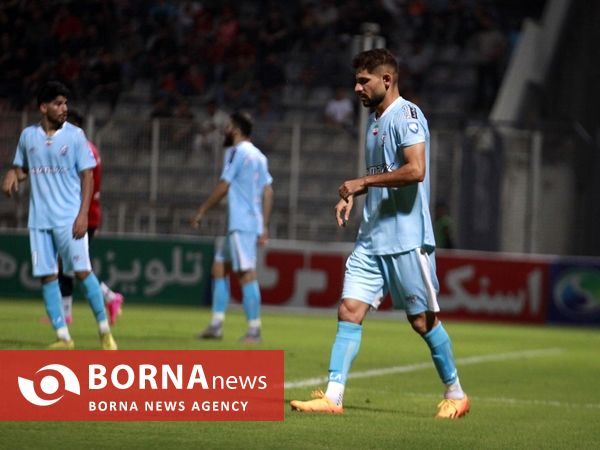 نساجی مازندران و پیکان تهران