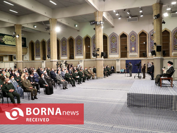 دیدار دست‌اندرکاران برگزاری کنگره شهدای استان قم با مقام معظم رهبری