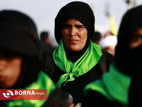 نمای نزدیک اربعینیون شلمچه