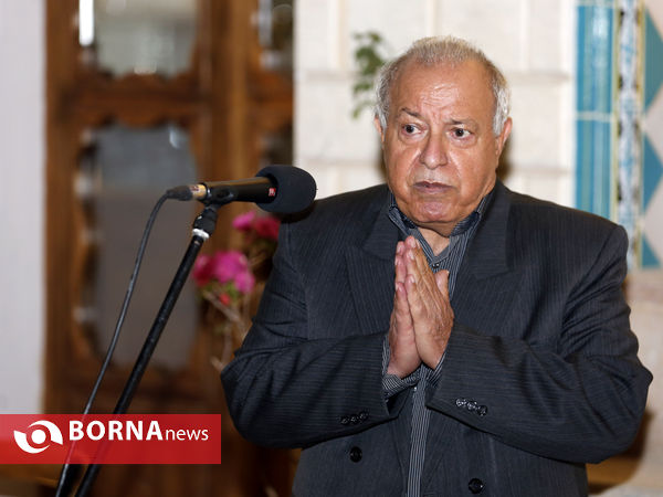 آیین معرفی چهره ماندگار مطبوعات استان فارس