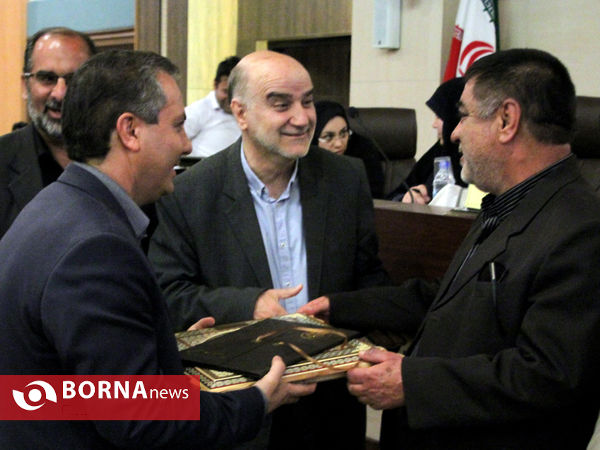 تقدیر شورای اسلامی شهر شیراز ازپدران  نمونه
