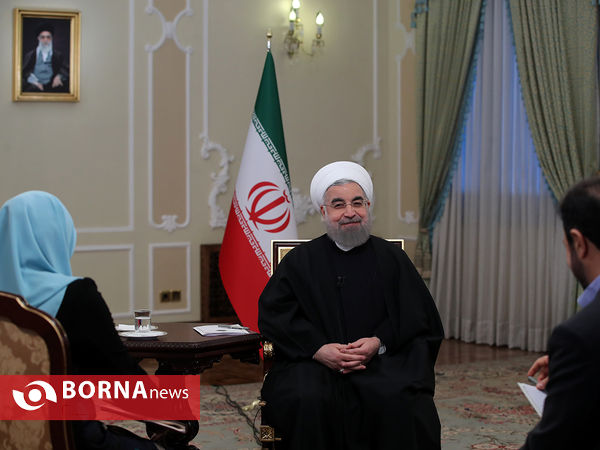 دکتر روحانی در گفت و گوی زنده تلویزیونی با مردم
