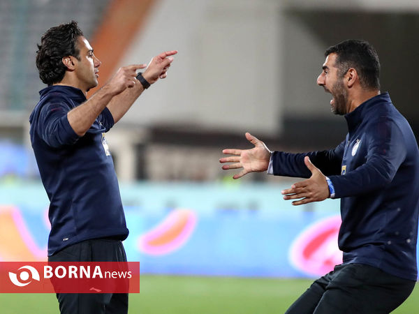 دیدار تیم های استقلال تهران - استقلال خوزستان