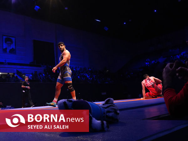 مسابقات لیگ برتر کشتی آزاد