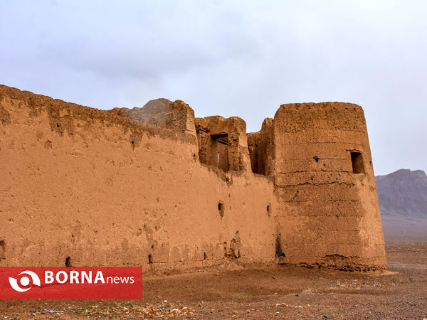 قلعه قنات خمین یا کاروانسرای گلماگرد