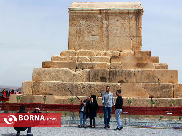 حال و هوای نوروز در مجموعه باستانی پاسارگاد