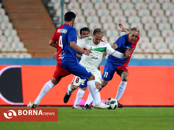 مسابقه فوتبال" یادبود انصاریان و میناوند"